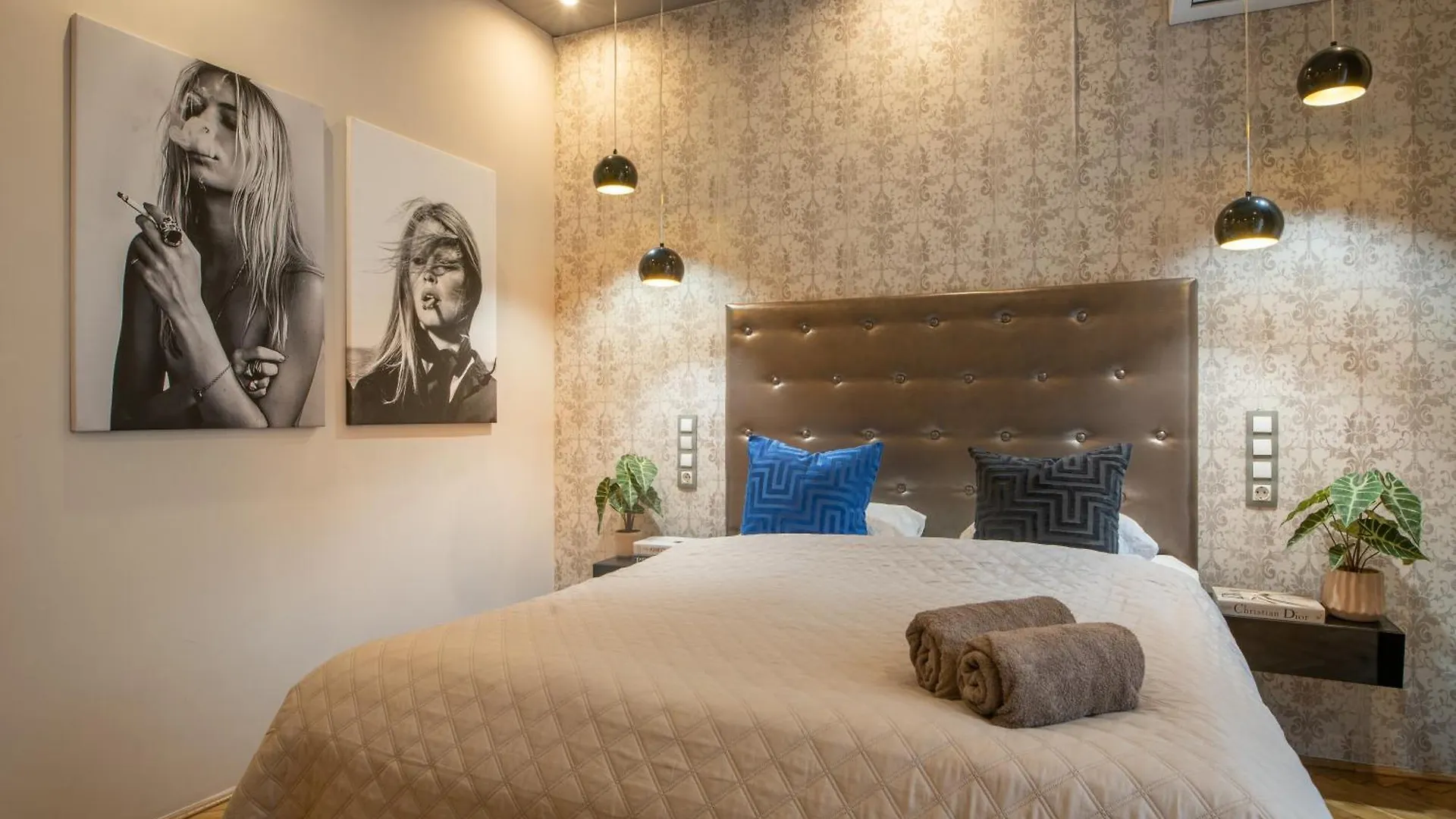 Super Central Cosy 3Br Near Newyork Cafe With Balcony Budapest